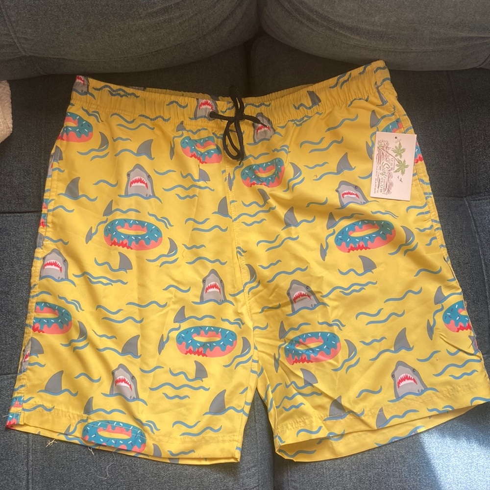 Swimming shorts